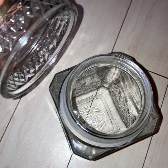 Set of Vintage Apothecary Jars with Lids (1 Koeze’s) - Picture 9 of 13